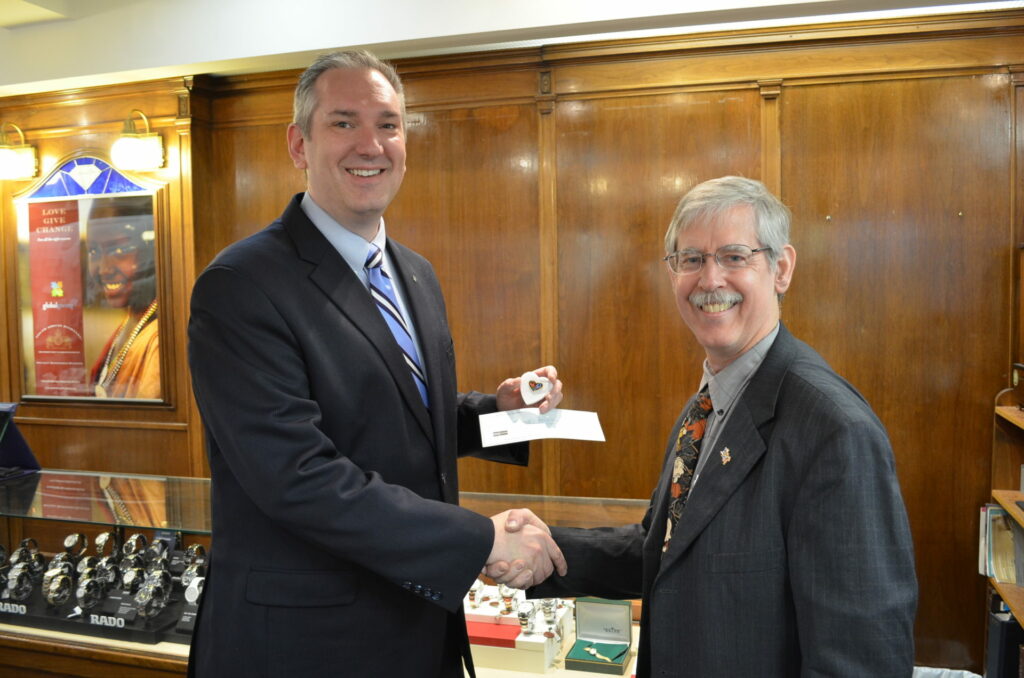 One MINUTE of your time, One VOTE, $10,000 1 American-Family-Childrens-Hospital-Jewelers-For-Children